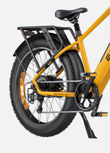 the off road wheels of engwe e26 electric bike